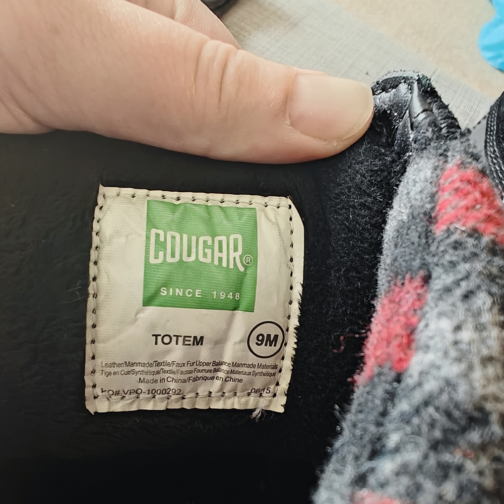 Women's cougar winter boots Size 9 - Picture 5 of 6